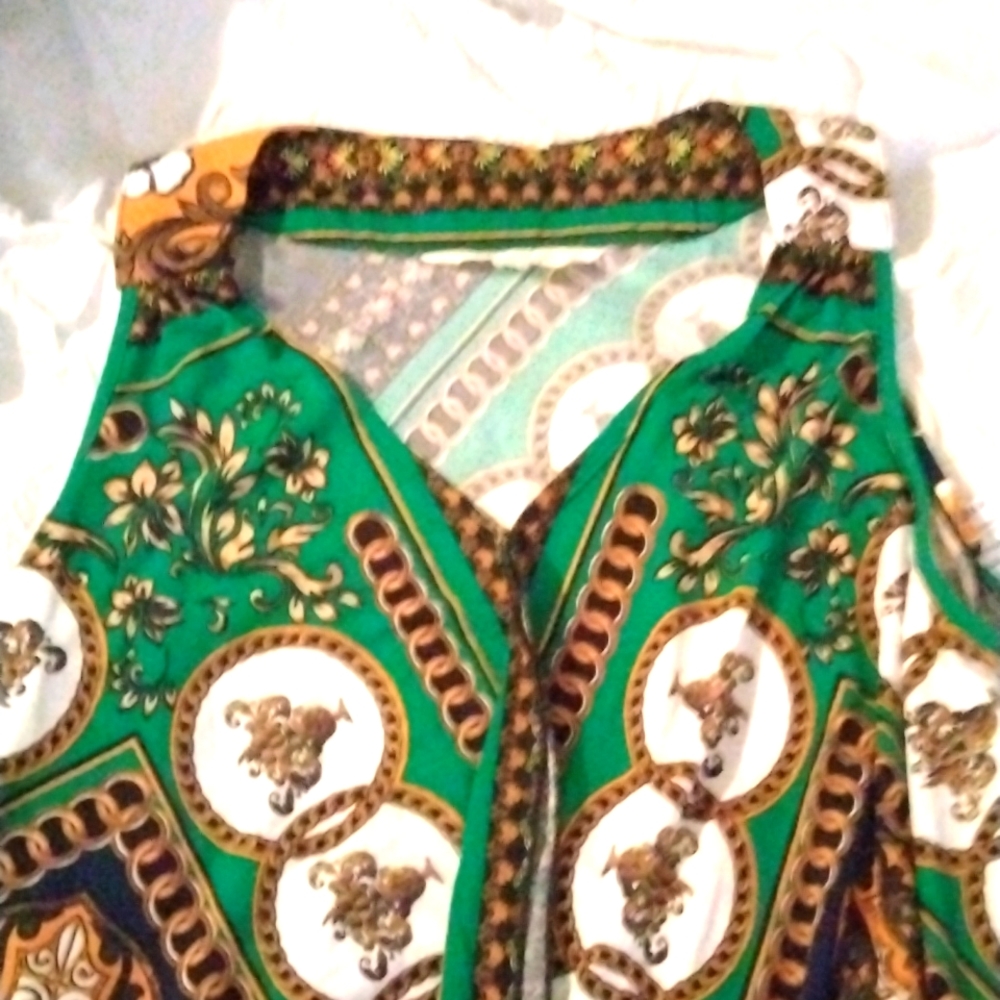 Sleeveless flowing dress